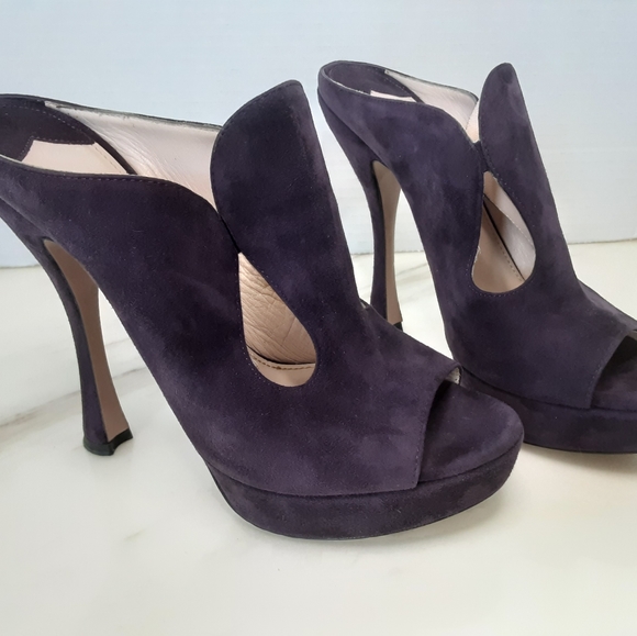 AUTHENTIC PRADA MILANO PURPLE SUEDE PLATFORM STILETTO SLIDES SZ 38.5 #PR… - Picture 13 of 13